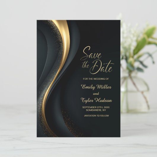 Modern Black and Gold Wedding Save the Date Einladung (Stehend Vorderseite)