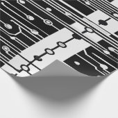 Modern Black and White Circuit Board Texture Patte Geschenkpapier (Ecke)