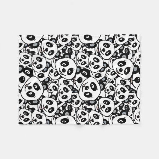 Modern Black and White Cute Panda Bear Pattern Fleecedecke (Vorderseite (Horizontal))