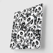 Modern Black and White Cute Panda Bear Pattern Quadratische Wanduhr (Winkel)