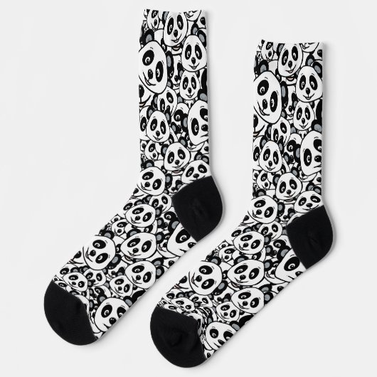 Modern Black and White Cute Panda Bear Pattern Socken (Linkes Detail)