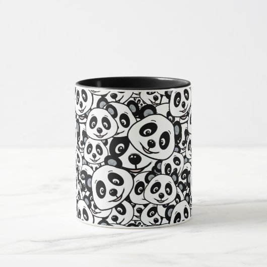 Modern Black and White Cute Panda Bear Pattern Tasse (Zentrum)