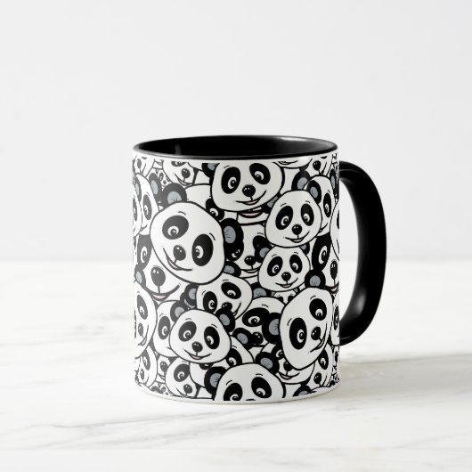 Modern Black and White Cute Panda Bear Pattern Tasse (VorderseiteRechts)