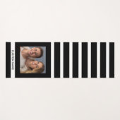 Modern Black And White Striped Personalized Photo Yogamatte (Vorderseite (Horizontal))