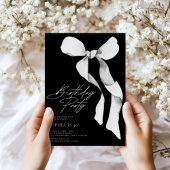 Modern Black Bow Birthday Party Einladung