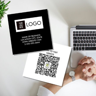 Modern Black Custom Logo & QR Code Square Business Quadratische Visitenkarte