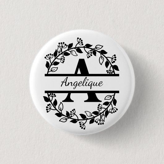 Modern Black Floral Wreath Split Monogram A Round Button (Vorderseite)