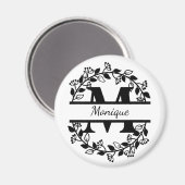 Modern Black Floral Wreath Split Monogram "M" Magnet (Vorderseite/Rückseite)
