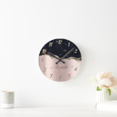 Modern Black Glitzer Rose Gold Monogram Runde Wanduhr (Zuhause)