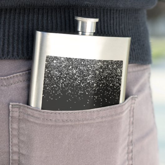 Modern Black Glitzer Simple Script Monogram Name Flachmann (Beispiel)