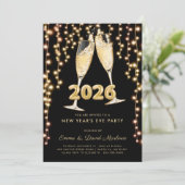 Modern Black Gold Champagne 2026 New Years Eve Einladung (Stehend Vorderseite)