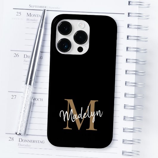 Modern Black Gold Monogram Feminine Script Name Case-Mate iPhone Hülle