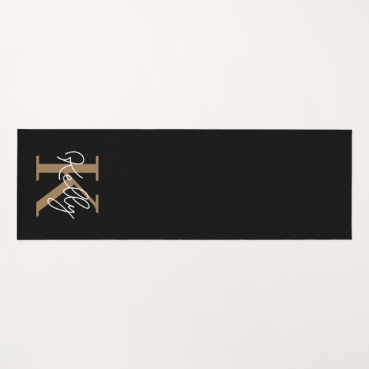 Modern Black Gold Monogram Script Yogamatte (Vorderseite (Horizontal))