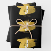 Modern Black & Gold Script Monogram Geschenkpapier Set (Beispiel)