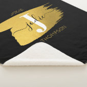 Modern Black & Gold Script Monogram Sherpadecke (3/4)