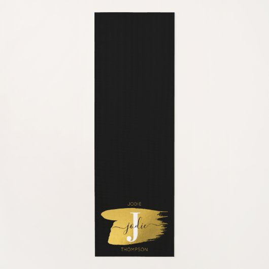 Modern Black & Gold Script Monogram Yogamatte (Vorderseite)
