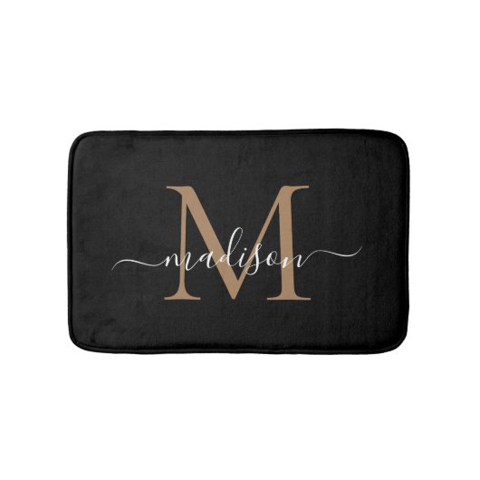 Modern Black Gold White Monogram Script Name Badematte (Vorderseite)