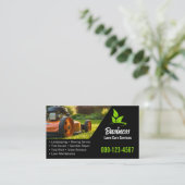 Modern Black Green Lawn Mowing Landscaping Visitenkarte (Stehend Vorderseite)