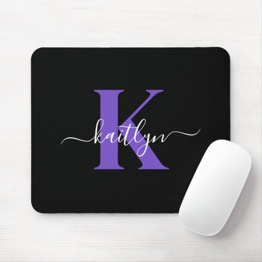 Modern Black Lila Script Monogram Mousepad (Mit Mouse)