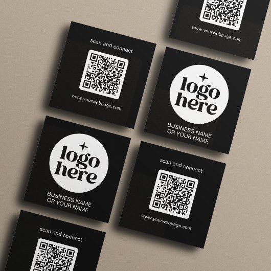 Modern Black Minimal QR Code Logo Quadratische Visitenkarte
