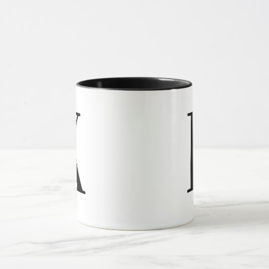Modern Black Monogram Letter K Typography Tasse (Zentrum)