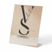 Modern Black Monogram "VS" Pedestzeichen