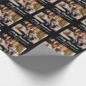 Modern Black Personalized Photo Family Christmas  Geschenkpapier (Ecke)