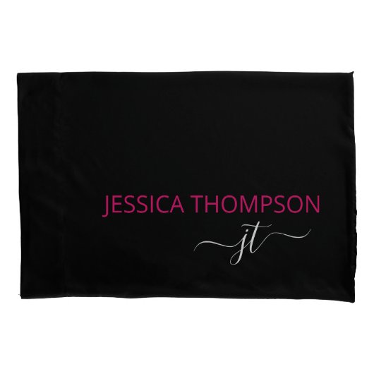 Modern Black Pink Simple Script Monogram Name   Kissenbezug (Vorderseite)