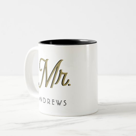 Modern Black Script Personalisiert Wedding Zweifarbige Tasse (Vorderseite Links)