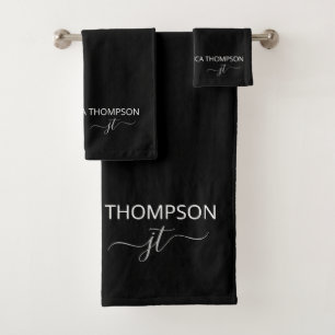 Modern Black Simple Script Giron Monogram Name Badhandtuch Set