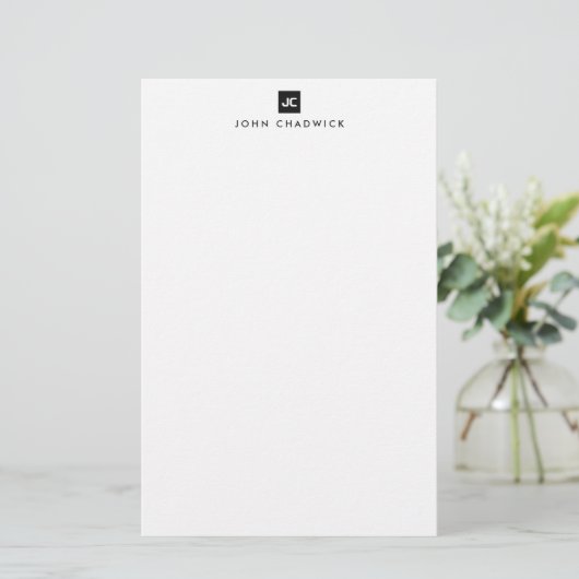 Modern Black Square Bold Two Monogram Minimalistis Briefpapier (Stehend Vorderseite)