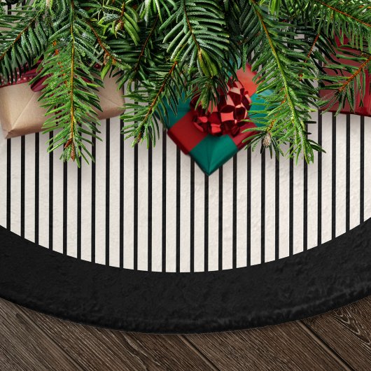 Modern Black Stripes Christmas Polyester Weihnachtsbaumdecke