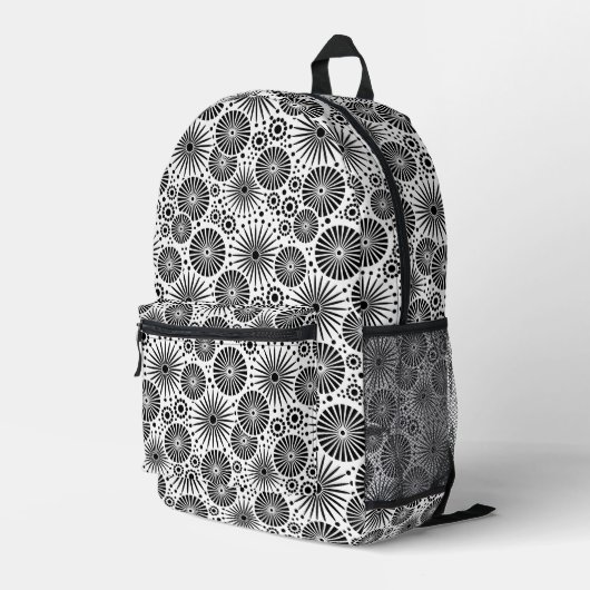 Modern Black White Geometric Flowers Starburst  Bedruckter Rucksack (Rückseitige Ecke Rechts)