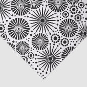 Modern Black White Geometric Flowers Starburst Seidenpapier (Ausschnitt)