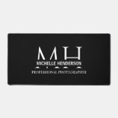 Modern Black & White Monogram business Logo Schreibtischunterlage (Vorderseite)