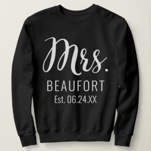 Modern Black & White Mrs Sweatshirt für Bride