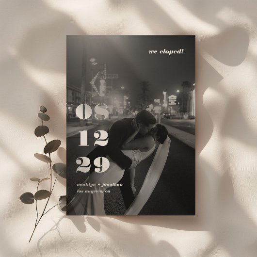 Modern Black White Retro Wedding Elopement Party Einladung