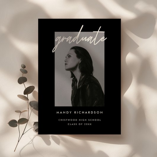 Modern Black White Script Photo Graduation Party Einladung