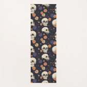 Modern Blossom Skull – Yogamatte mit Stil (Vorderseite)