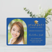 Modern Blue Gold Cap Script Arch Foto Abschluss Ankündigung (Stehend Vorderseite)