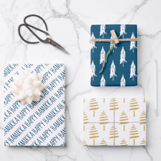 Modern Blue & Gold Happy Hanukkah Trees Geschenkpapier Set (Vorderseite)