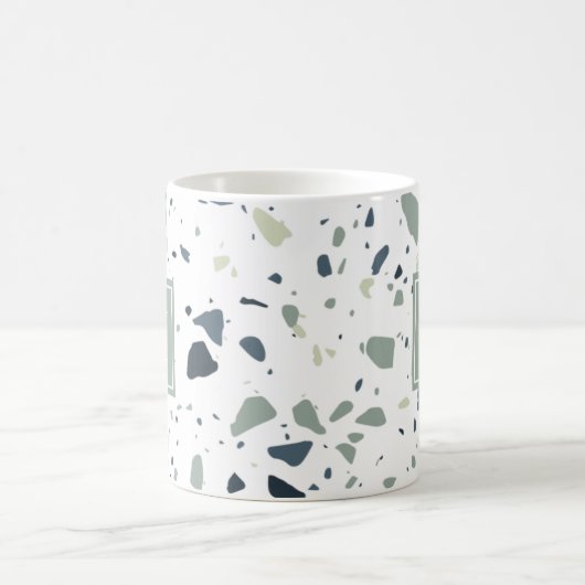 Modern Blue Green Terrazzo Marmormonogramm Kaffeetasse (Mittel)