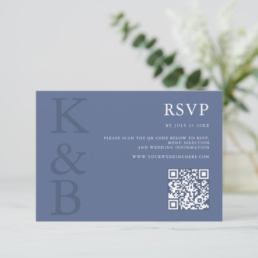 Modern Blue Monogram Minimalist Wedding RSVP Karte (Stehend Vorderseite)