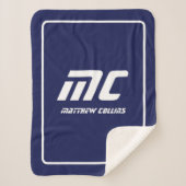 Modern Blue Monogram Minimalistisch White Name Ein Sherpadecke (Vorderseite)