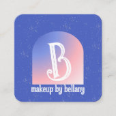 Modern Blue Pink Gradient Monogram Makeust Artist Quadratische Visitenkarte (Vorderseite)