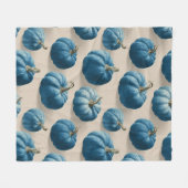 Modern Blue Pumpkin Fall Design Fleecedecke (Vorderseite (Horizontal))