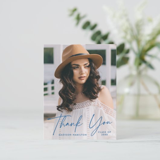 Modern Blue Script Foto Abschluss Vielen Dank Postkarte (Stehend Vorderseite)