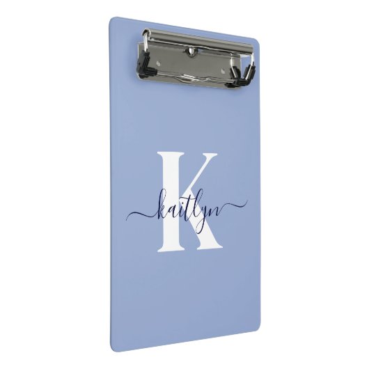 Modern Blue Script Monogram Mini Klemmbrett (Schrägansicht)
