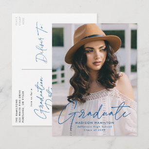 Modern Blue Script Photo Graduation Party Einladungspostkarte