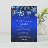 Modern Blue Snowflake Winter Gala Ball Einladungen (Stehend Vorderseite)